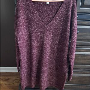 Treasure & Bond Deep Burgundy V-Neck Sweater